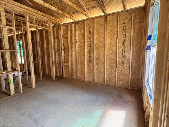 344 Poppy Court, Eden, NC 27288