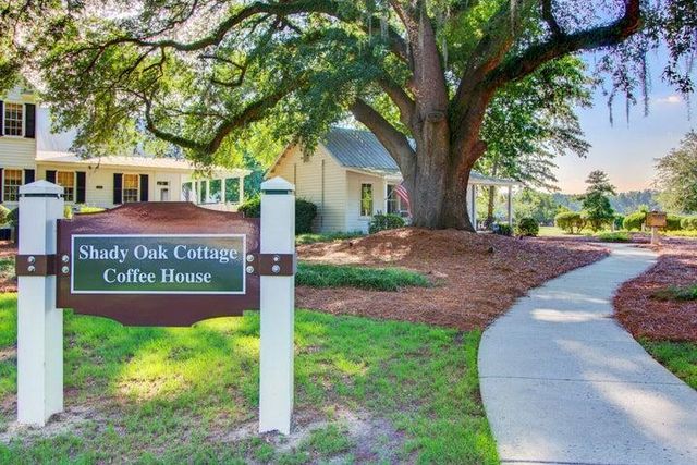119 Cherry Grove Drive, Summerville, SC 29483