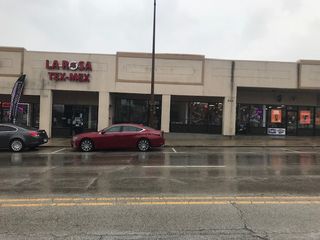 228 W Galena Boulevard 100, Aurora, IL 60506
