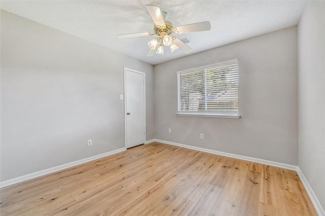 4335 Sugar Bars Drive, Friendswood, TX 77546