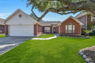 4335 Sugar Bars Drive, Friendswood, TX 77546