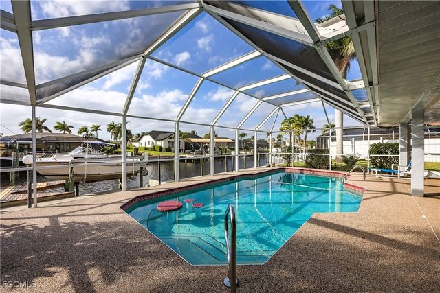 3316 SE 19th PL, Cape Coral, FL 33904