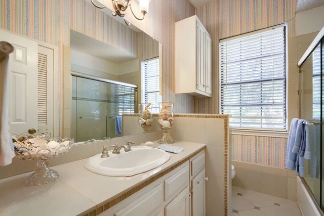 1538 Highland Road, Dallas, TX 75218