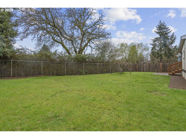 1282 E 3RD St, Lafayette, OR 97127