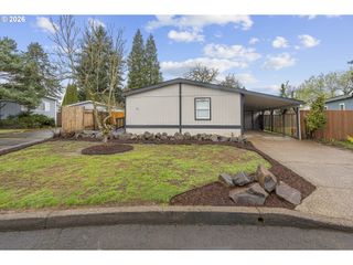 1282 E 3RD St, Lafayette, OR 97127