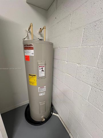 336 River Bluff Ln, Royal Palm Beach, FL 33411