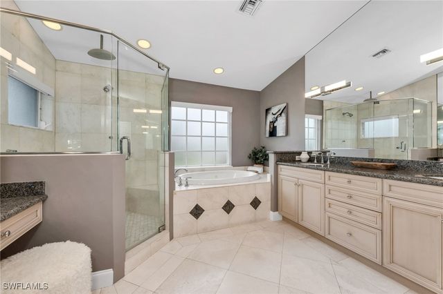 404 Bayside AVE, Naples, FL 34108