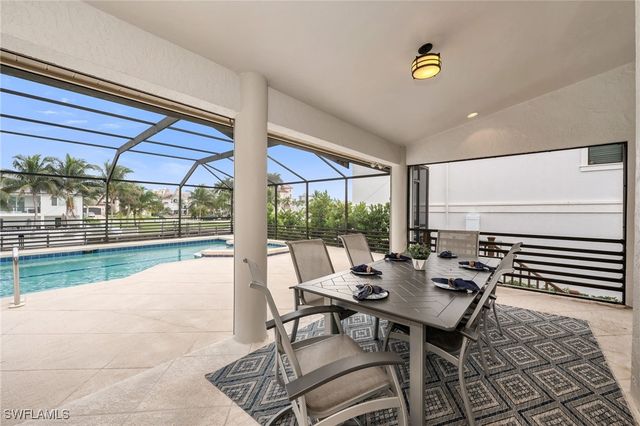 404 Bayside AVE, Naples, FL 34108