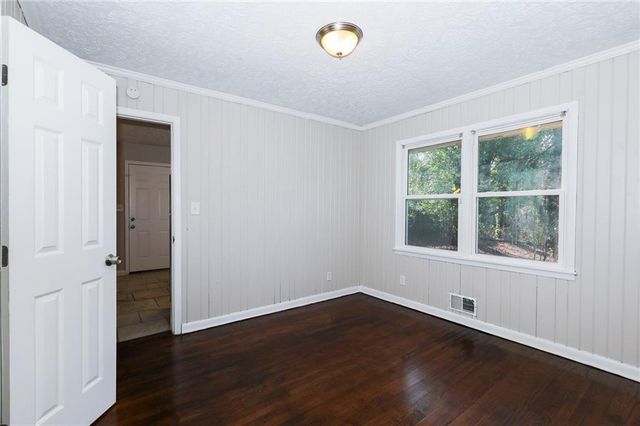 4572 Campbellton SW Road, Atlanta, GA 30331