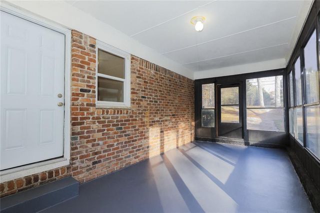 4572 Campbellton SW Road, Atlanta, GA 30331