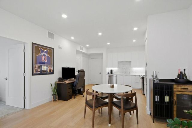 3512 Vision 512, Fremont, CA 94538