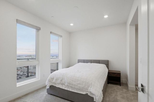 3512 Vision 512, Fremont, CA 94538