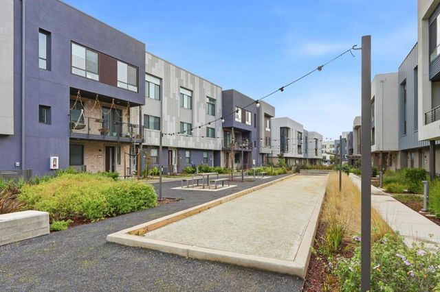 3512 Vision 512, Fremont, CA 94538