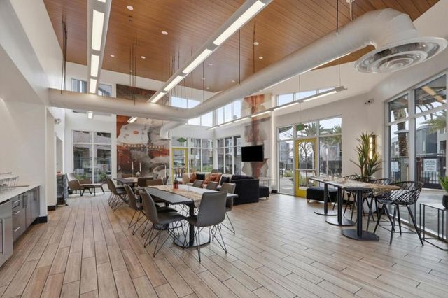 3512 Vision 512, Fremont, CA 94538