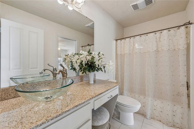 836 Forest Oaks Trail, North Huntingdon, PA 15642