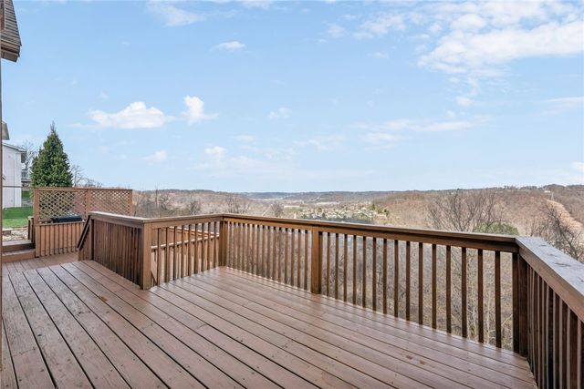 836 Forest Oaks Trail, North Huntingdon, PA 15642