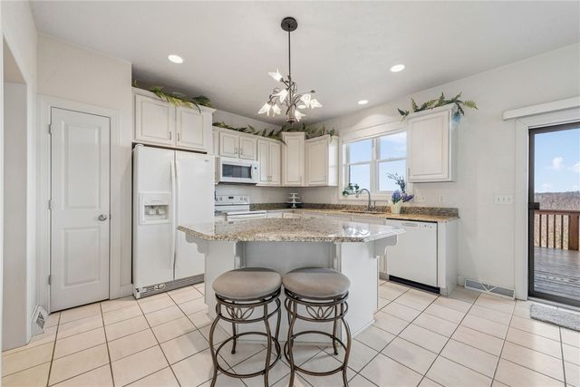 836 Forest Oaks Trail, North Huntingdon, PA 15642