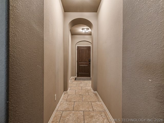 13307 S 21st Place, Bixby, OK 74008