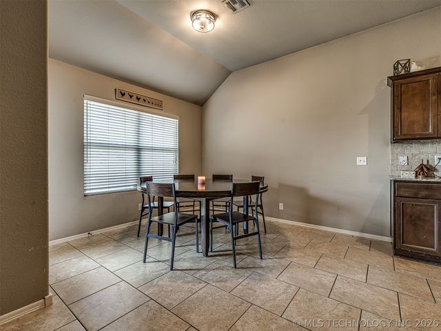 13307 S 21st Place, Bixby, OK 74008