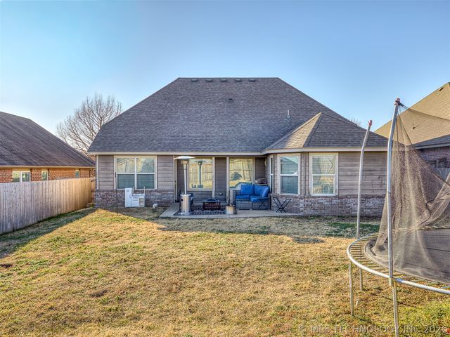 13307 S 21st Place, Bixby, OK 74008