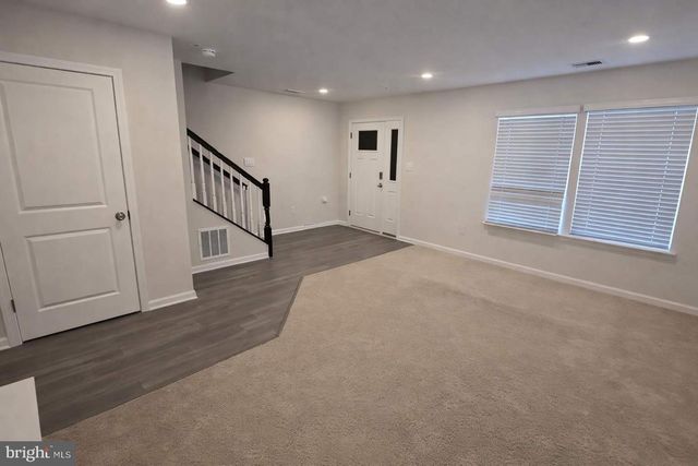 8706 CHERRYBARK RD, Clinton, MD 20735