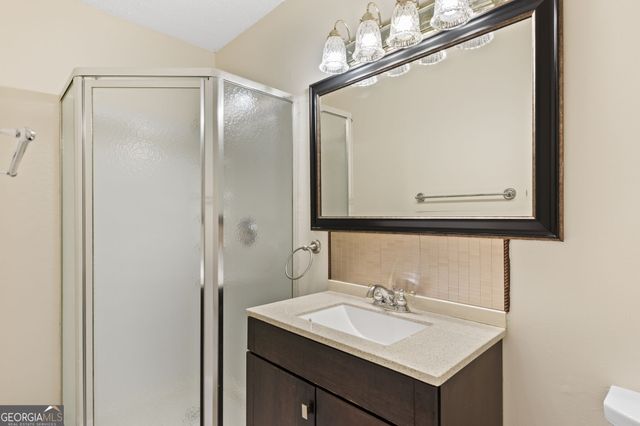 702 Osco Parkway, Woodstock, GA 30188