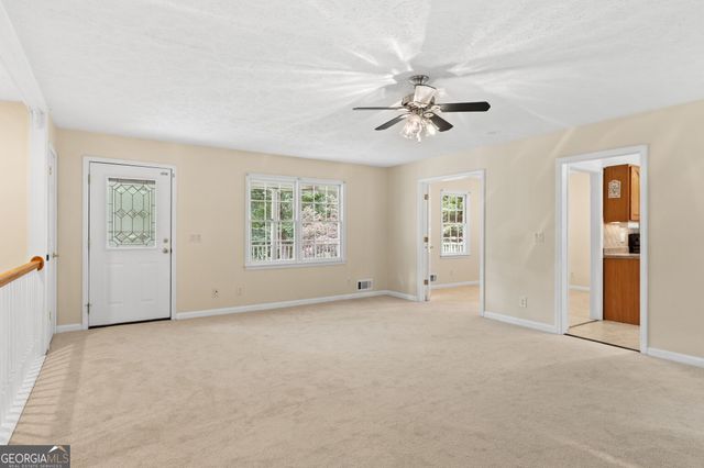 702 Osco Parkway, Woodstock, GA 30188