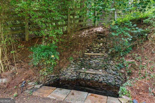 702 Osco Parkway, Woodstock, GA 30188