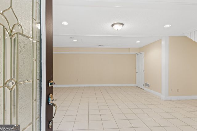 702 Osco Parkway, Woodstock, GA 30188