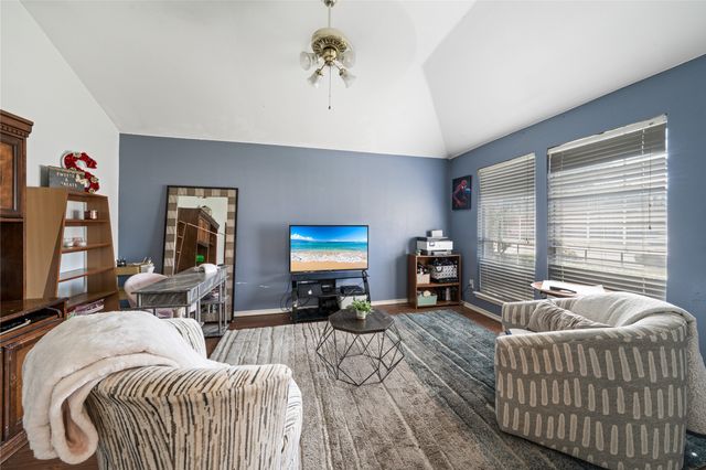 106 Stanbury Street, Mansfield, TX 76063