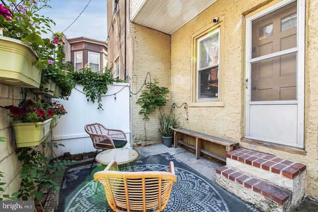 892 N BUCKNELL ST, Philadelphia, PA 19130