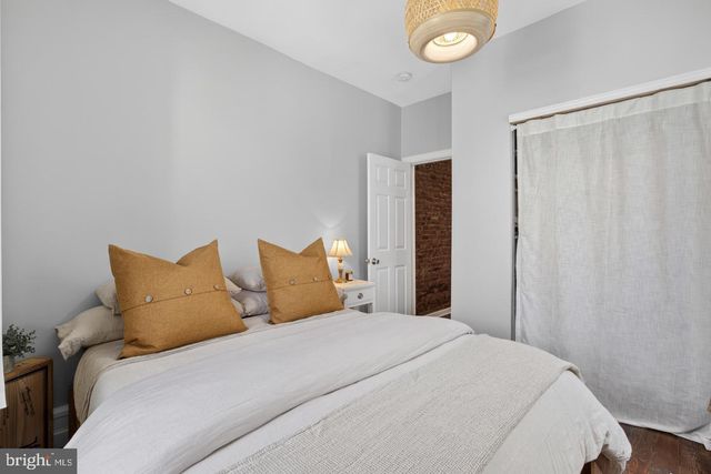892 N BUCKNELL ST, Philadelphia, PA 19130