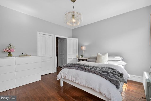 892 N BUCKNELL ST, Philadelphia, PA 19130