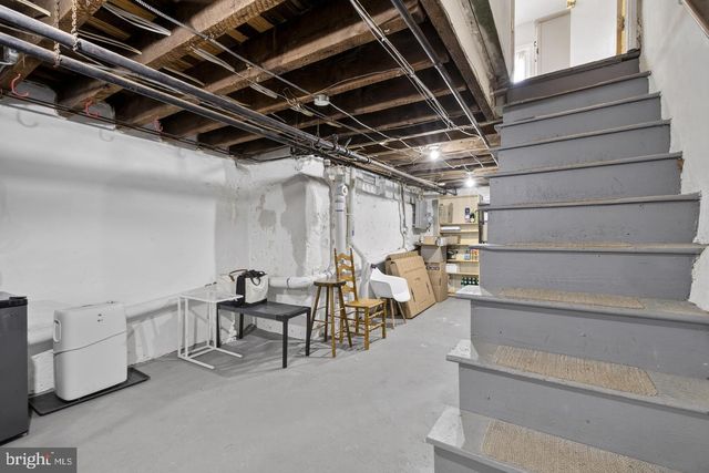 892 N BUCKNELL ST, Philadelphia, PA 19130