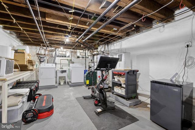 892 N BUCKNELL ST, Philadelphia, PA 19130