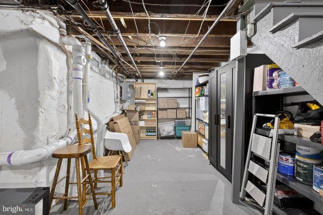 892 N BUCKNELL ST, Philadelphia, PA 19130