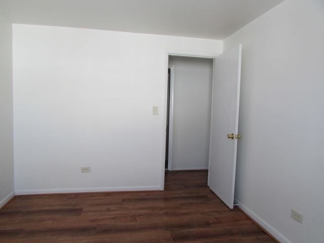 848 Oxford Place, Wheeling, IL 60090