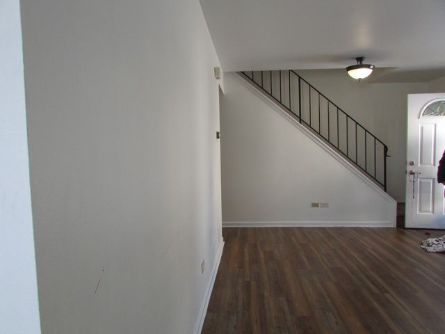 848 Oxford Place, Wheeling, IL 60090