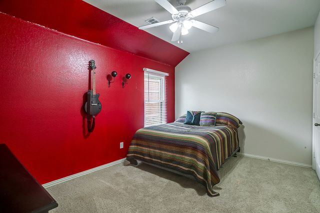 2720 Pinnacle Drive, Burleson, TX 76028