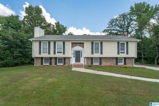 1904 LEAFWOOD CIRCLE, Mccalla, AL 35111
