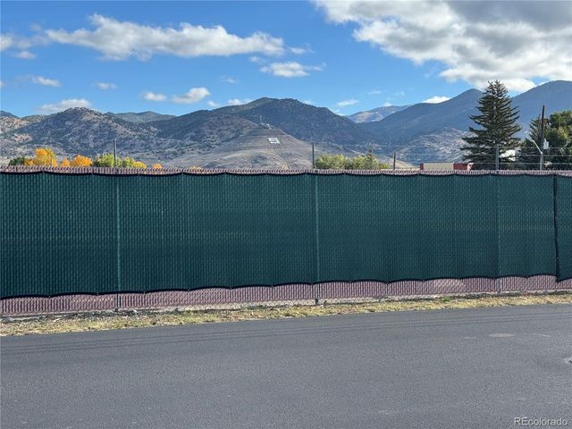 910 J Street F2, Salida, CO 81201