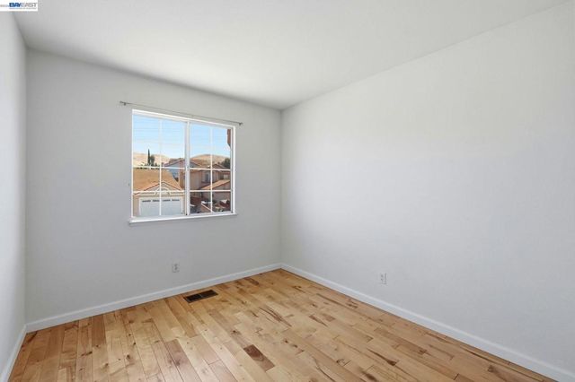 9 Beechwood Ct, Pittsburg, CA 94565