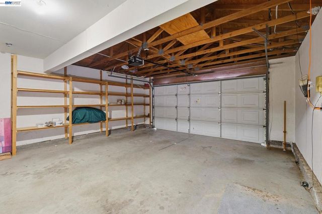 9 Beechwood Ct, Pittsburg, CA 94565