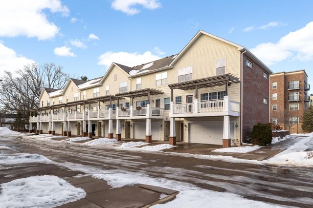 1669 Arona Street 1, Falcon Heights, MN 55108