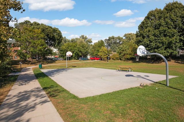 1669 Arona Street 1, Falcon Heights, MN 55108