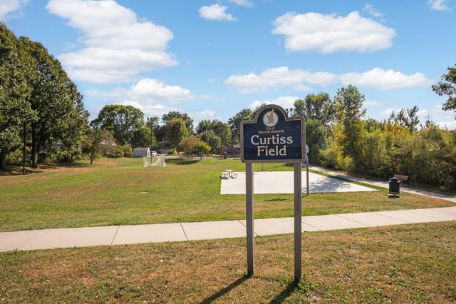 1669 Arona Street 1, Falcon Heights, MN 55108