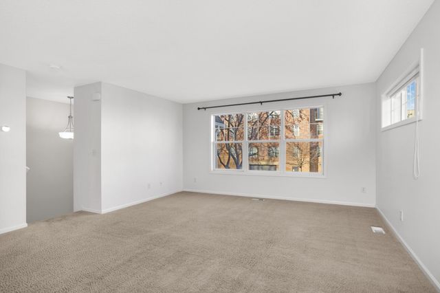 1669 Arona Street 1, Falcon Heights, MN 55108