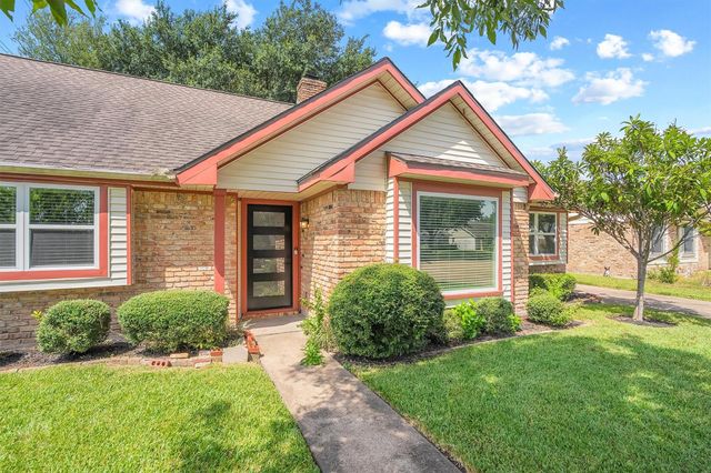 2503 Moss Hill Drive, Houston, TX 77080