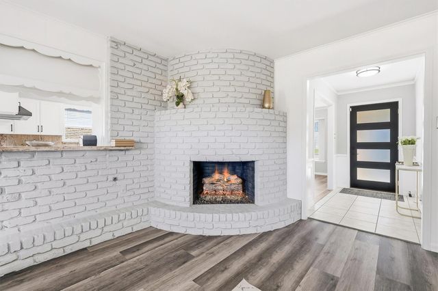 2503 Moss Hill Drive, Houston, TX 77080