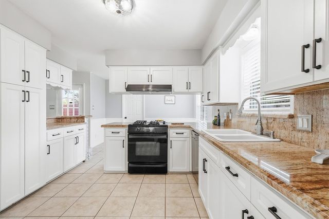 2503 Moss Hill Drive, Houston, TX 77080